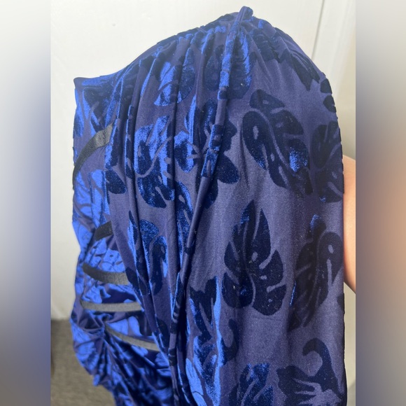 Blue Midi Dress - Picture 4 of 4